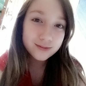 Meet your Posher, Aynsley